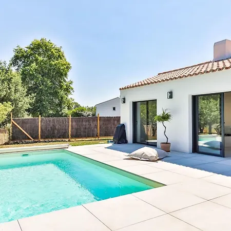 Chiron Reculeau - Piscine - Wifi Holiday home *