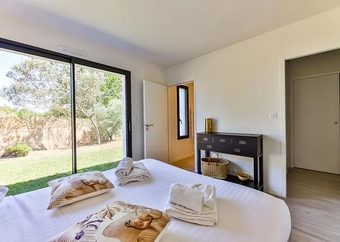 Chiron Reculeau - Piscine - Wifi Сasa de vacaciones *