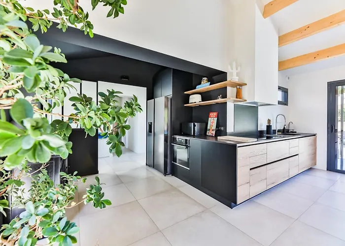 Chiron Reculeau - Piscine - Wifi Bois-de-Cené